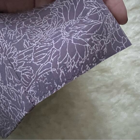 Lululemon Take Shape Bra in Arabesque Antoinette Smoky Quartz - Picture 8 of 8